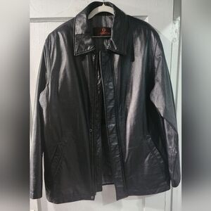 Danier Genuine Leather Men's Jacket size M